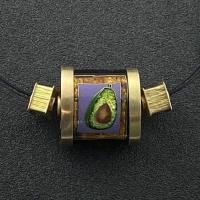 JC015-avocado-bead-pendant_590x